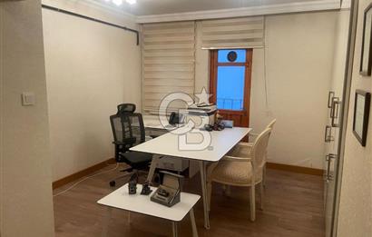 ÖVEÇLER ÇETİN EMEÇ BULVARI YAKINI YAPILI EŞYALI SATILIK OFİS