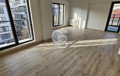 EMEKTE METRO YAKINI, TERASLI SIFIR 4+1 DUBLEKS