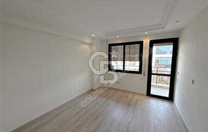 MARİNADA DENİZ MANZARALI KORDONA YÜRÜME MESAFESİNDE DAİRE