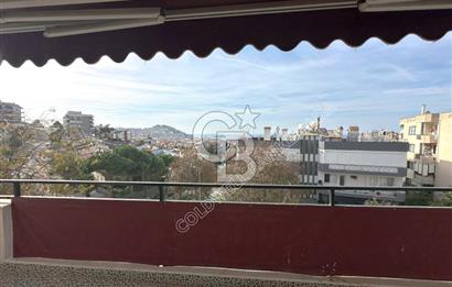 MARİNADA DENİZ MANZARALI KORDONA YÜRÜME MESAFESİNDE DAİRE