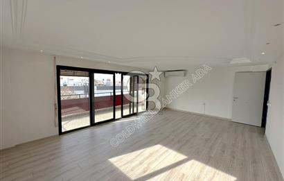 MARİNADA DENİZ MANZARALI KORDONA YÜRÜME MESAFESİNDE DAİRE