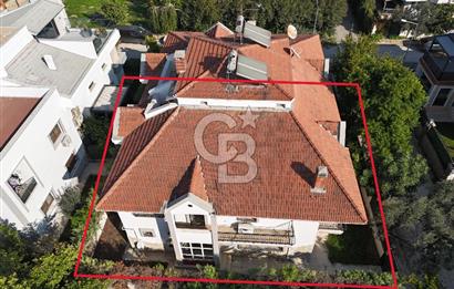 FORUM BORNOVA KARŞISI,HEM TİCARİ HEM MÜSTAKİL KUL.TRİPLEKS VİLLA