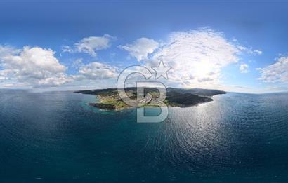 Saroz Körfezinde Denize Sıfır, Özel Koylu 4+1 Tripleks Villa