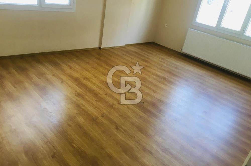 ALİAĞA KURTULUŞ MAHALLESİNDE ARA KAT SATILIK DAİRE