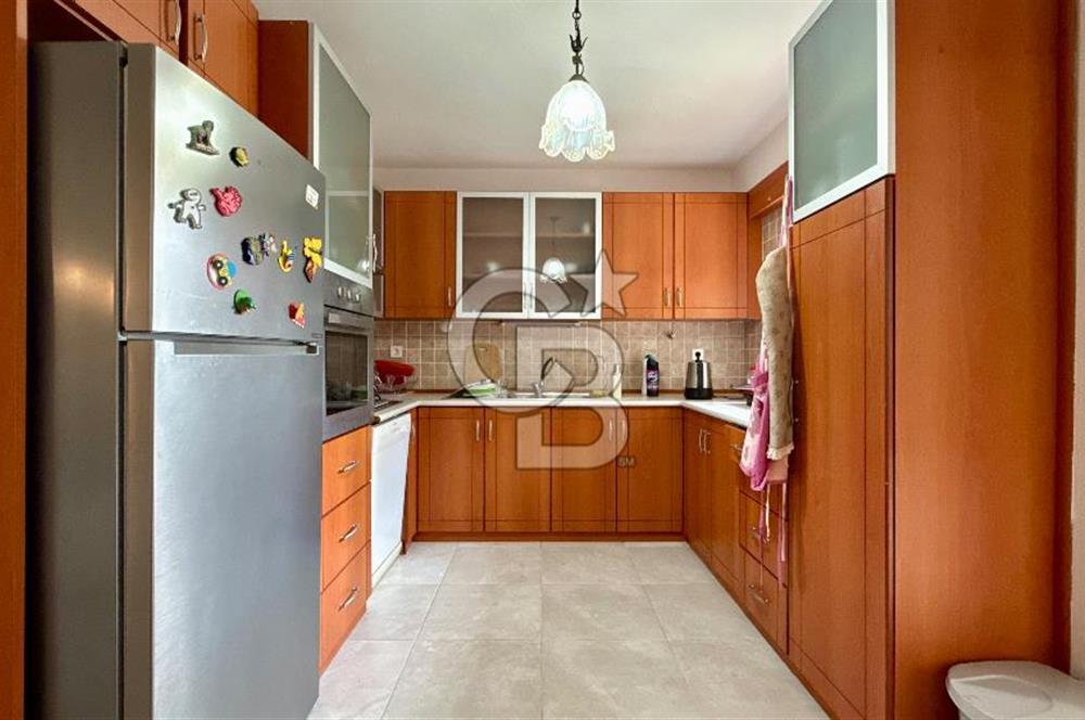 Urla Altınköy Çiftlik Evleri Sitesinde Satılık 3+1 Müstakil Dubleks Villa