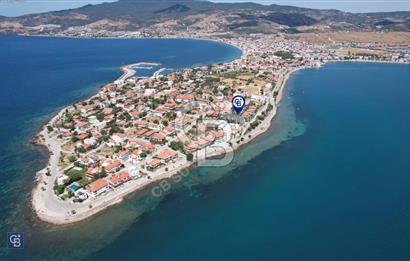 ÇANDARLI ADA MAHALLESİNDE DENİZE SIFIR 2+1 FERAH DAİRE