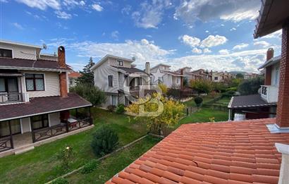 Saroz Körfezinde Denize Sıfır, Özel Koylu 4+1 Tripleks Villa