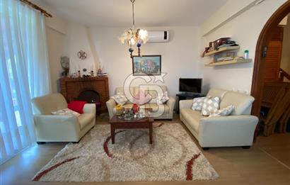 Saroz Körfezinde Denize Sıfır, Özel Koylu 4+1 Tripleks Villa