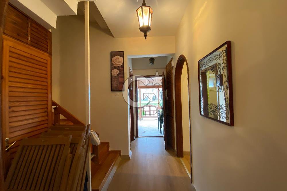 Saroz Körfezinde Denize Sıfır, Özel Koylu 4+1 Tripleks Villa