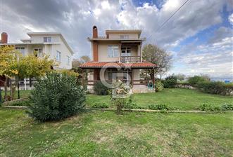 Saroz Körfezinde Denize Sıfır, Özel Koylu 4+1 Tripleks Villa - 1 - 317328