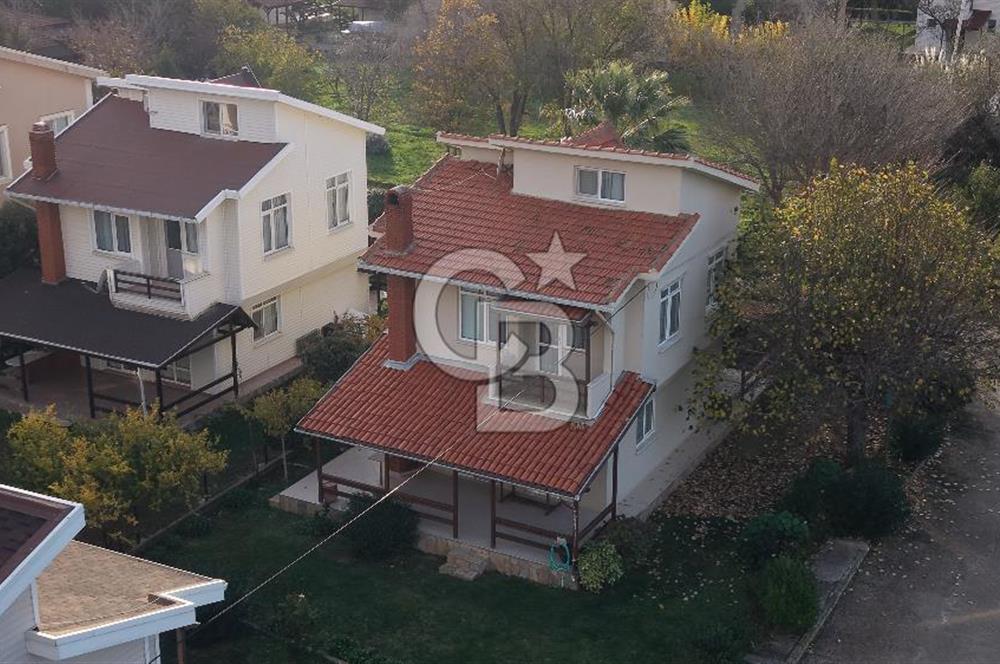 Saroz Körfezinde Denize Sıfır, Özel Koylu 4+1 Tripleks Villa