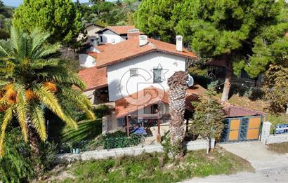 Urla Altınköy Çiftlik Evleri Sitesinde Satılık 3+1 Müstakil Dubleks Villa