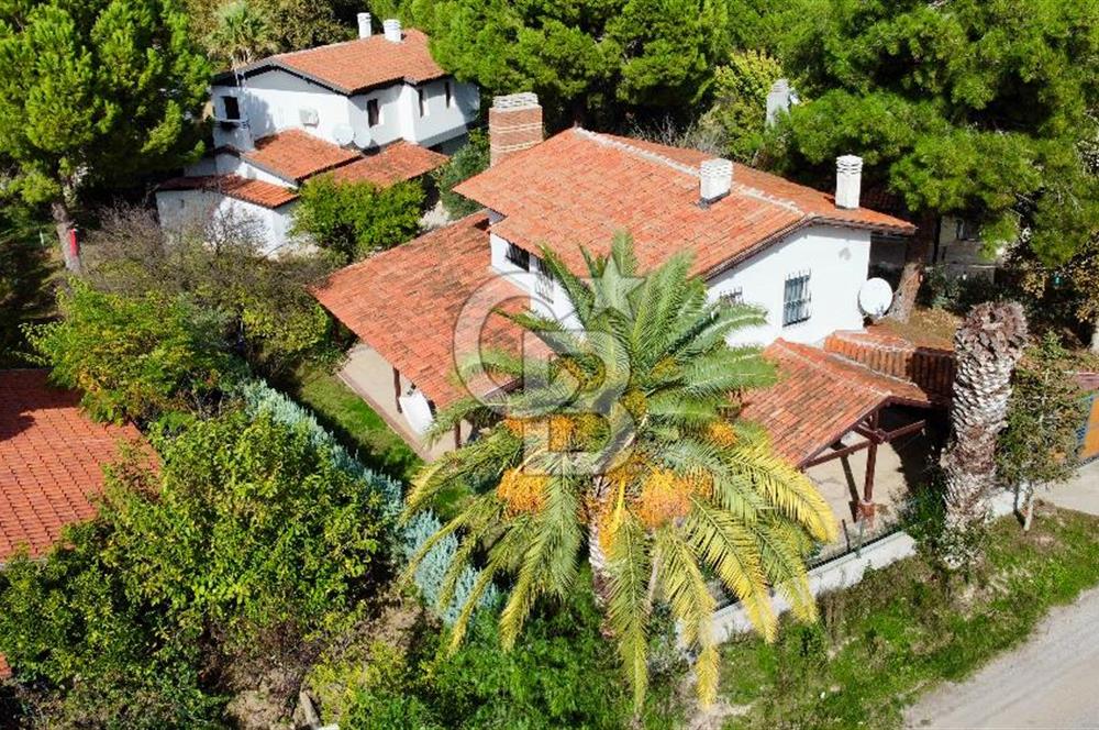 Urla Altınköy Çiftlik Evleri Sitesinde Satılık 3+1 Müstakil Dubleks Villa