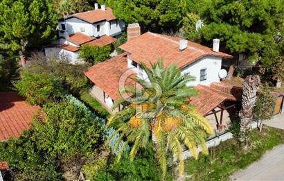 Urla Altınköy Çiftlik Evleri Sitesinde Satılık 3+1 Müstakil Dubleks Villa