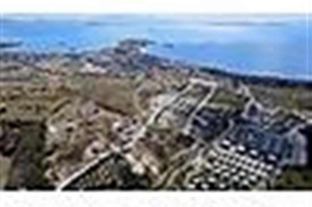 ÇANDARLI MERKEZDE, DENİZ MANZARALI 440M2 FIRSAT ARSA