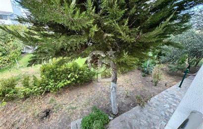 ÇANDARLI MERKEZDE DENİZE YAKIN SATILIK VİLLA