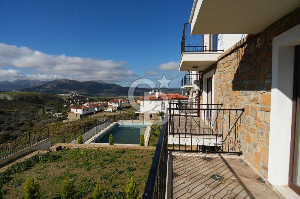 GÖKÇEADA MERKEZ ÇINARLI ELİA PARK SİTESİNDE MUHTEŞEM VİLLALAR