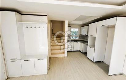 ÇANDARLI MERKEZDE DENİZE YAKIN SATILIK VİLLA