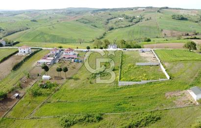 DERİNCE/TAHTALI GÖLLÜ'de ASFALT CEPHE PANORAMİK MANZARALI ARSA