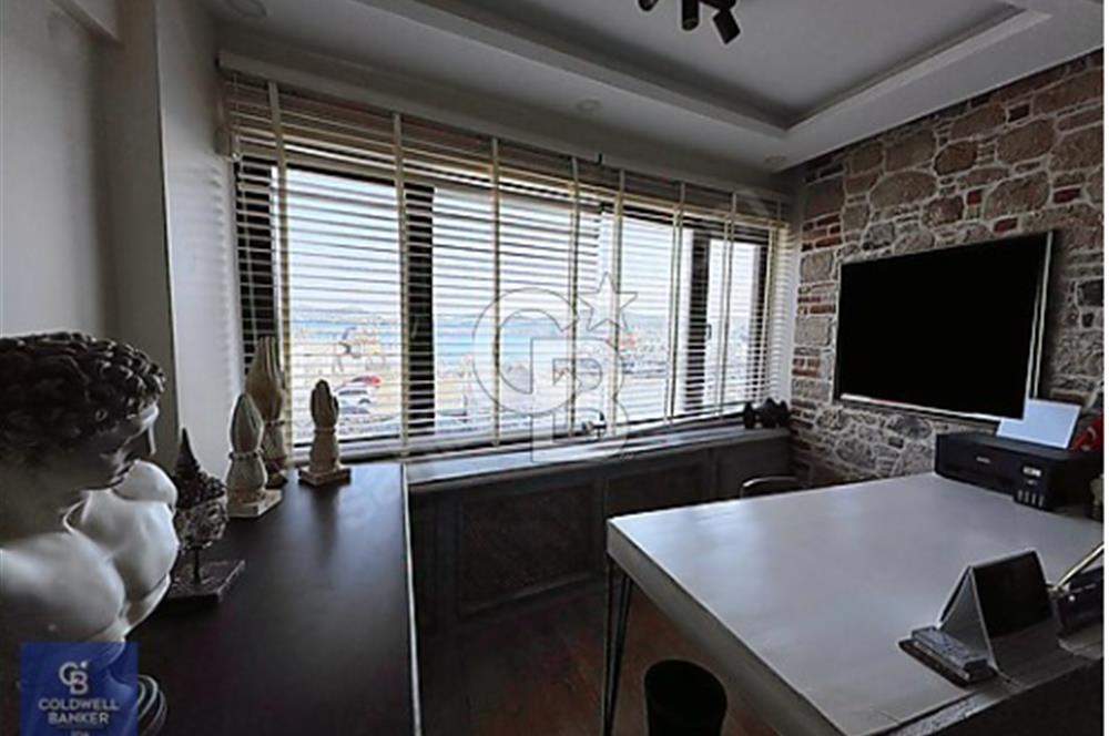 CUNDA ADASI 3+1 DENİZ MANZARALI İŞLEK KONUMDA SATILIK MÜLK