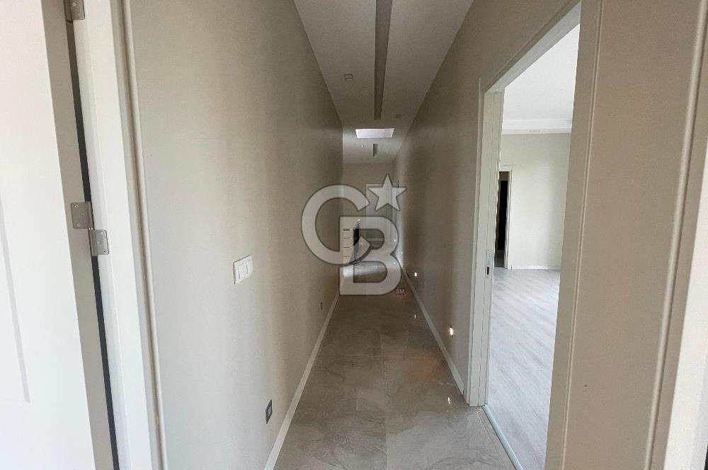 Silivri Kavaklı Satılık 4+1 Villa Müstakil Havuzlu