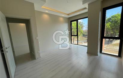 Silivri Kavaklı Satılık 4+1 Villa Müstakil Havuzlu