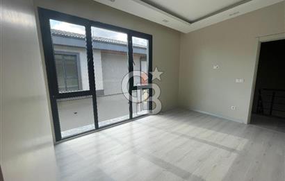 Silivri Kavaklı Satılık 4+1 Villa Müstakil Havuzlu