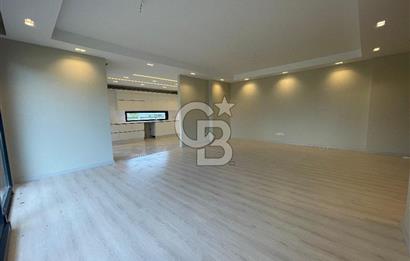 Silivri Kavaklı Satılık 4+1 Villa Müstakil Havuzlu