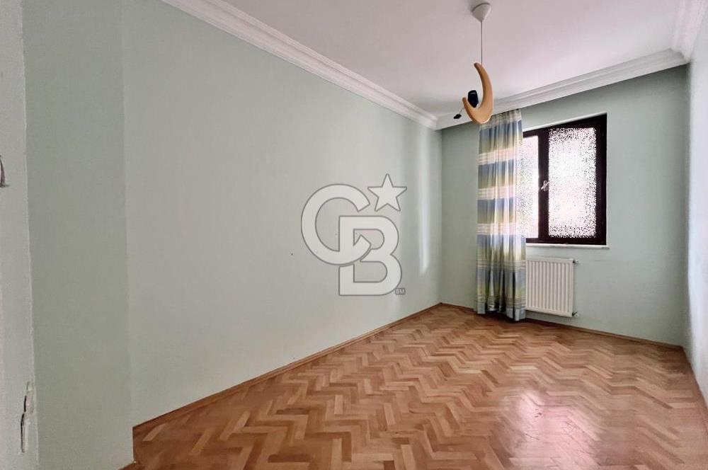 PODGORİTSA CD ÜZERİ KATTA ÖN CEPHE ASANSÖRLÜ 3,5+1