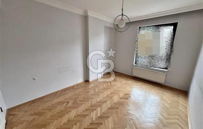 PODGORİTSA CD ÜZERİ KATTA ÖN CEPHE ASANSÖRLÜ 3,5+1