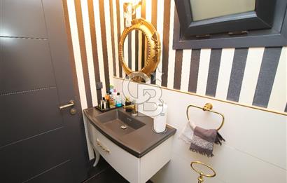 URLA ÇEŞMEALTI SATILIK 4+1 VİLLA