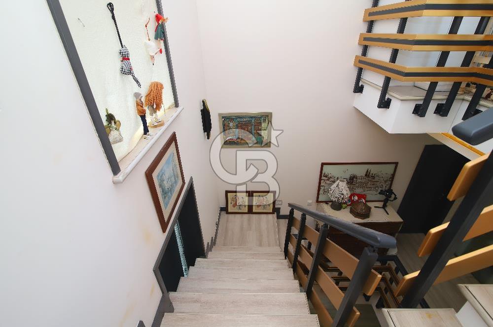 URLA ÇEŞMEALTI SATILIK 4+1 VİLLA