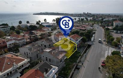 ÇANDARLI MERKEZDE SIFIR MÜSTAKİL VİLLA