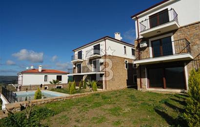 GÖKÇEADA MERKEZ ÇINARLI ELİA PARK SİTESİNDE MUHTEŞEM VİLLALAR