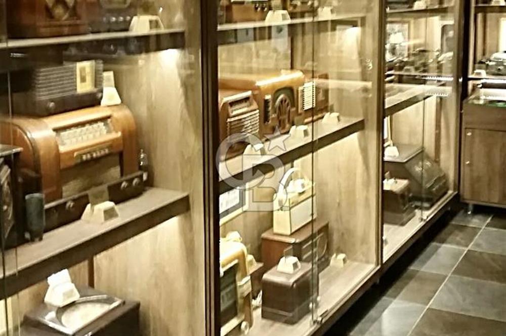 ÇANAKKALE YEŞİLYURT KÖYÜ SATILIK 17 ODALI 600 PARÇA MÜZELİ OTEL