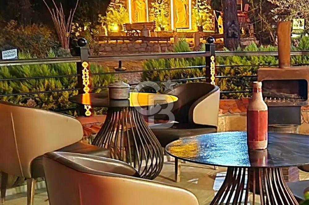 ÇANAKKALE YEŞİLYURT KÖYÜ SATILIK 17 ODALI 600 PARÇA MÜZELİ OTEL