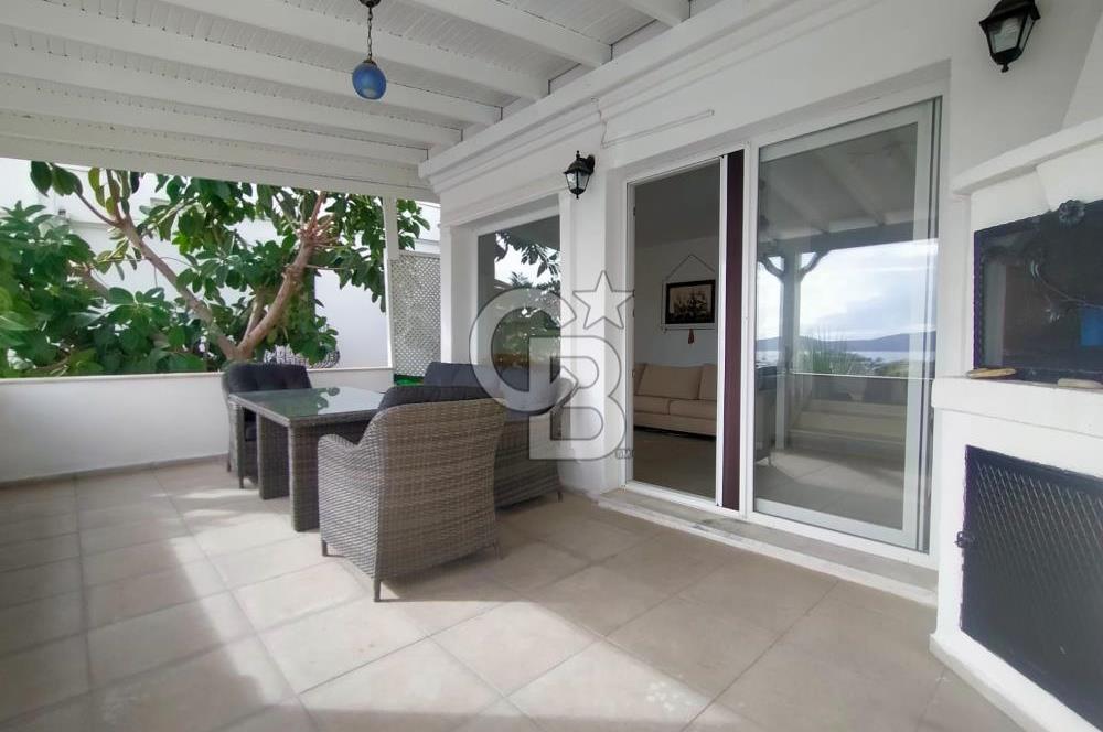 Bodrum Merkez Kale ve Deniz Manzaralı 2+1 Satılık Daire