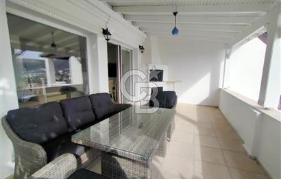 Bodrum Merkez Kale ve Deniz Manzaralı 2+1 Satılık Daire