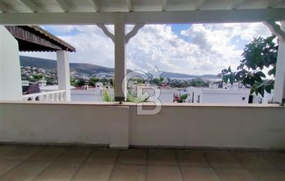 Bodrum Merkez Kale ve Deniz Manzaralı 2+1 Satılık Daire