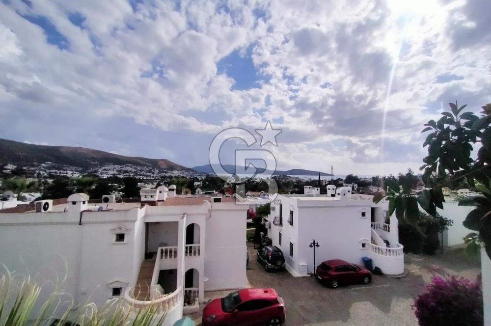 Bodrum Merkez Kale ve Deniz Manzaralı 2+1 Satılık Daire