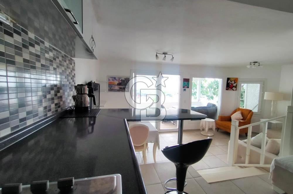 Bodrum Merkez Kale ve Deniz Manzaralı 2+1 Satılık Daire