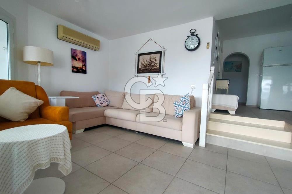 Bodrum Merkez Kale ve Deniz Manzaralı 2+1 Satılık Daire