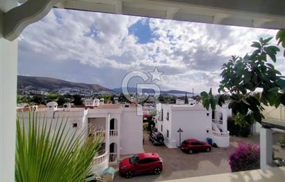 Bodrum Merkez Kale ve Deniz Manzaralı 2+1 Satılık Daire