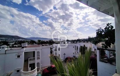 Bodrum Merkez Kale ve Deniz Manzaralı 2+1 Satılık Daire