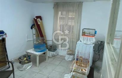 KARŞIYAKA DA ZEMİN KAT SATILIK 2+1 DAİRE