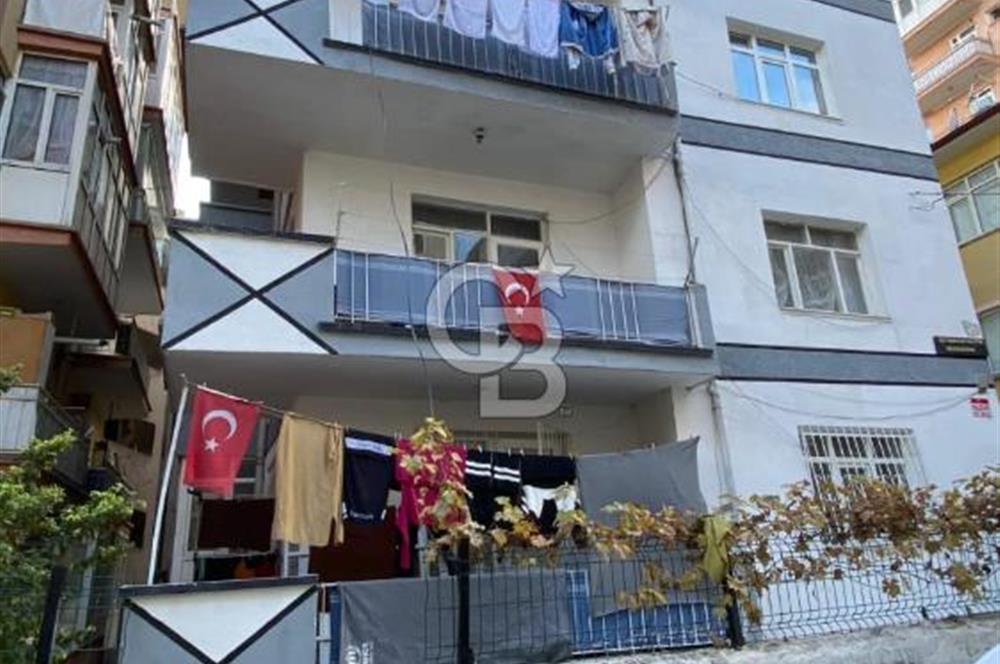 KARŞIYAKA DA ZEMİN KAT SATILIK 2+1 DAİRE