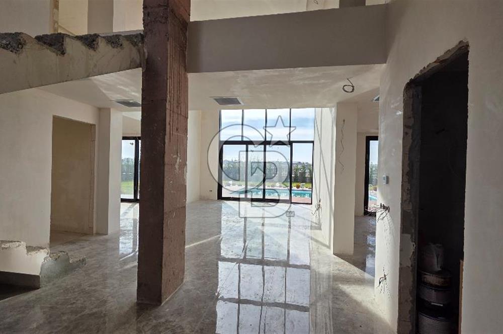 GÖLBAŞI KARŞIYAKA MAHALLESİ SATILIK TAM MÜSTAKİL VİLLA