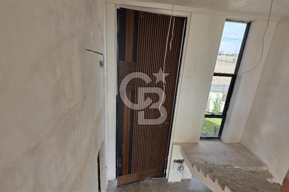 GÖLBAŞI KARŞIYAKA MAHALLESİ SATILIK TAM MÜSTAKİL VİLLA