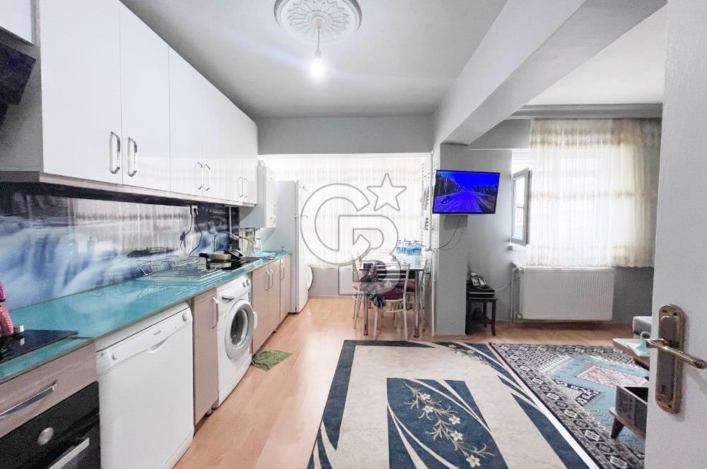 NATOYOLU CADDESİ YAKINI ARA KATTA ÖN CEPHE MASRAFSIZ ACİL 3+1 !!