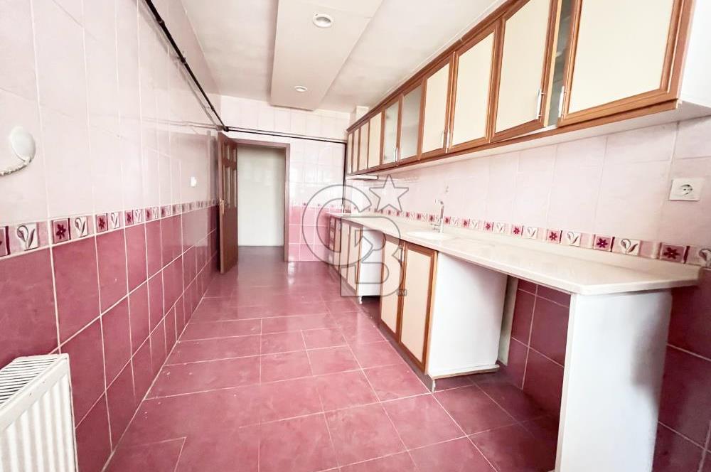 ULAŞIM GÜZERGAHI CADDE ÜZERİNDE KATTA MASRAFSIZ GENİŞ BALKONLU